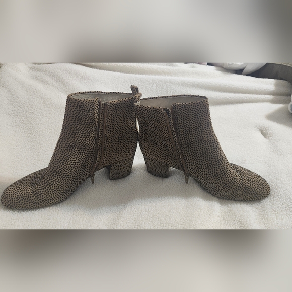 Gianni Bini Leather Upper Animal Print Size 9.5 NWOT - Picture 7 of 8